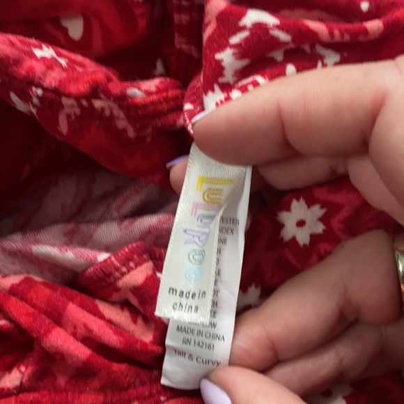 ♥️Lot of 3 LuLaRoe printed leggings hearts ♥️ - Picture 3 of 4